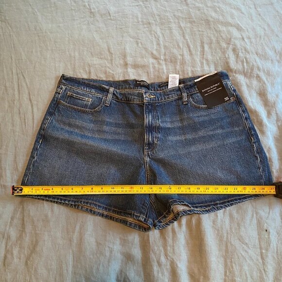 Women's Banana Republic Mid-Rise Denim Shorts Size 35 - Picture 7 of 8